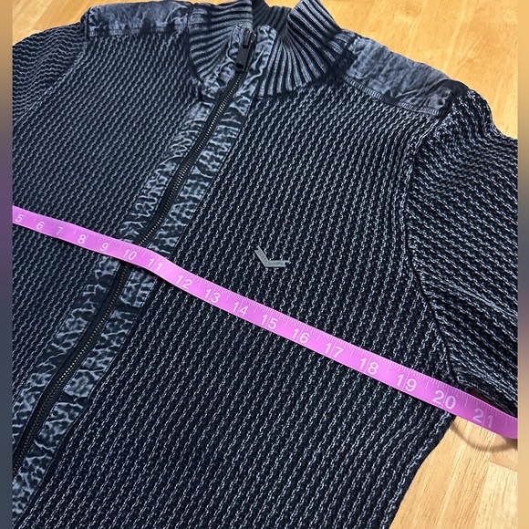 Guess full zip Y2K acid wash 100% cotton sweater. Size L - Picture 4 of 7